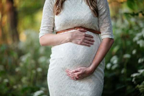 妊娠中のお腹の張りの原因と対処法を徹底解説 妊娠時期別 Soelu ソエル Magazine